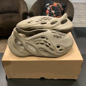 Yeezy Foam Runner (real) not fake